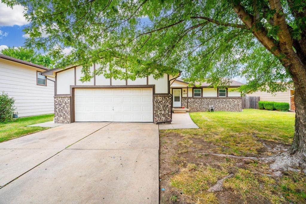 8530 Wassall St - Photo 1
