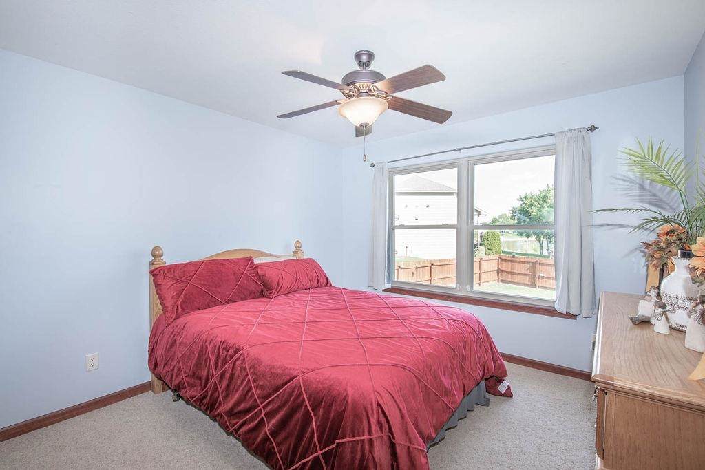 2905 Sunflower - Photo 1