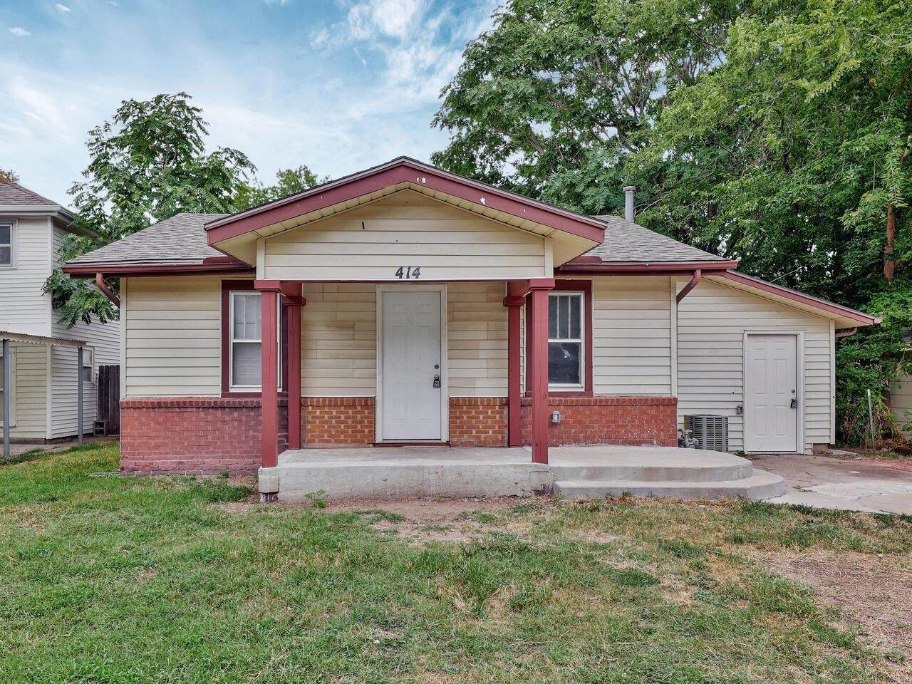 414 Gordon - Photo 1