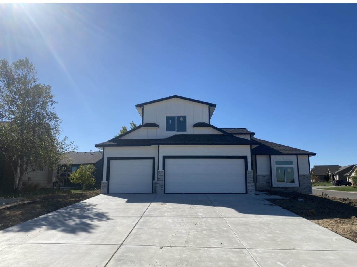 1330 Countrywalk Ct - Photo 1