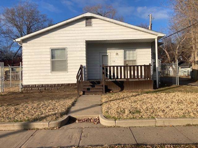 326 15th St N - Photo 1
