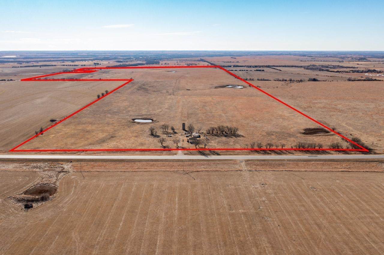 11629 Hwy 54 - Photo 1