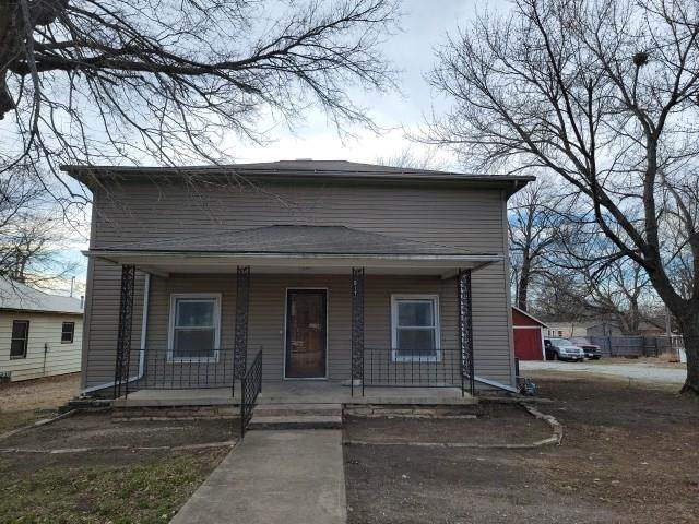 517 Main - Photo 1