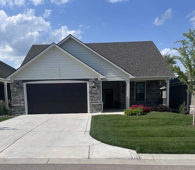 820 Park Pl - Photo 1