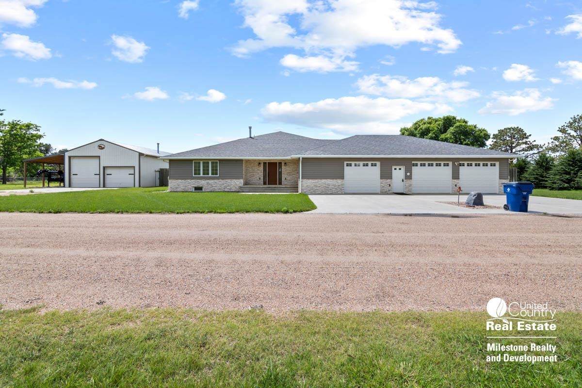 4001 Sycamore - Photo 1