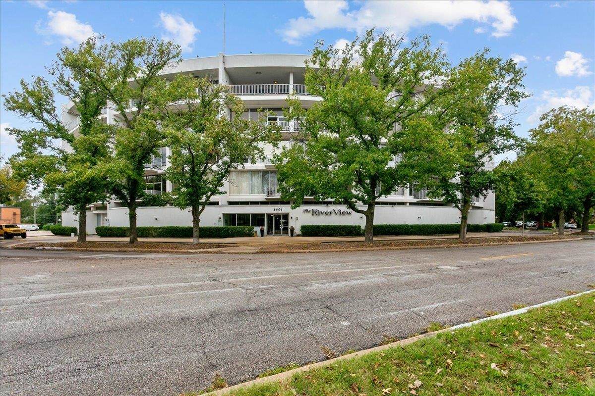 1401 River Blvd - Photo 1