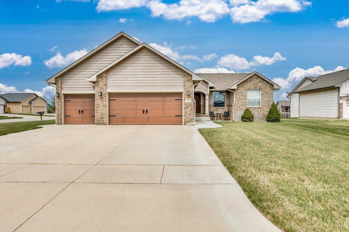 2202 Limuel Ct. - Photo 1