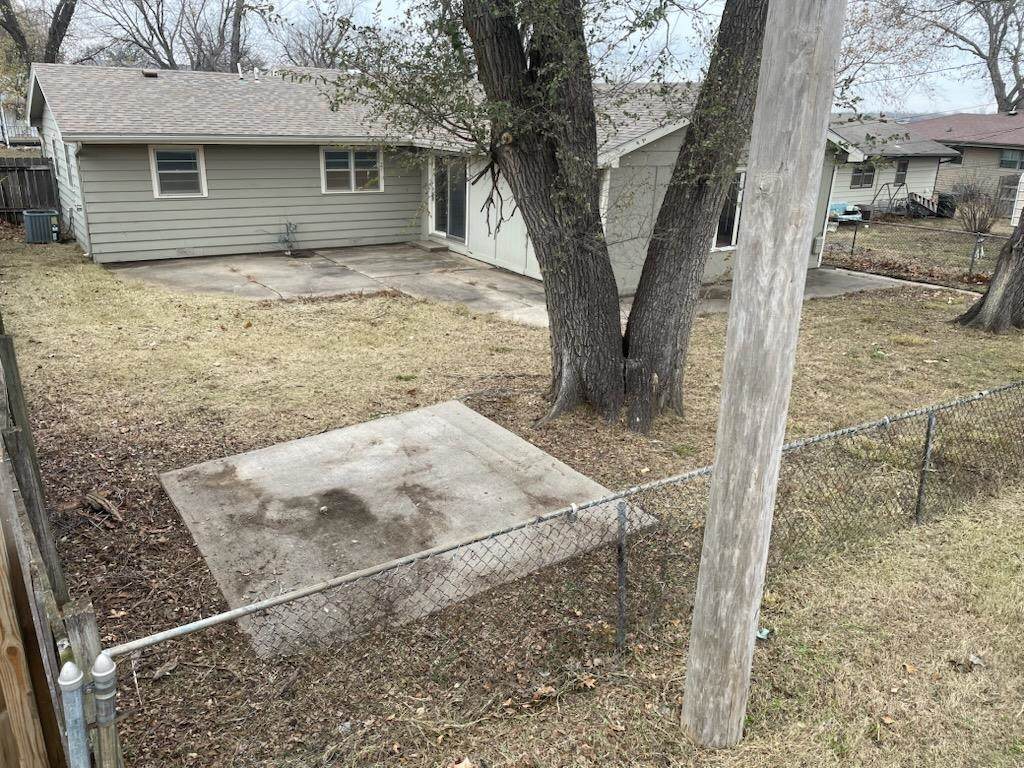 https://bt-photos.global.ssl.fastly.net/wichita/orig_boomver_1_667612-1.jpg