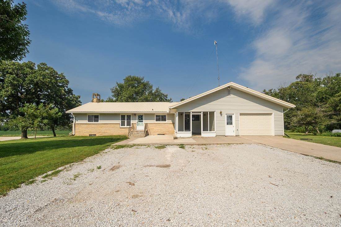 1351 80 Rd - Photo 1