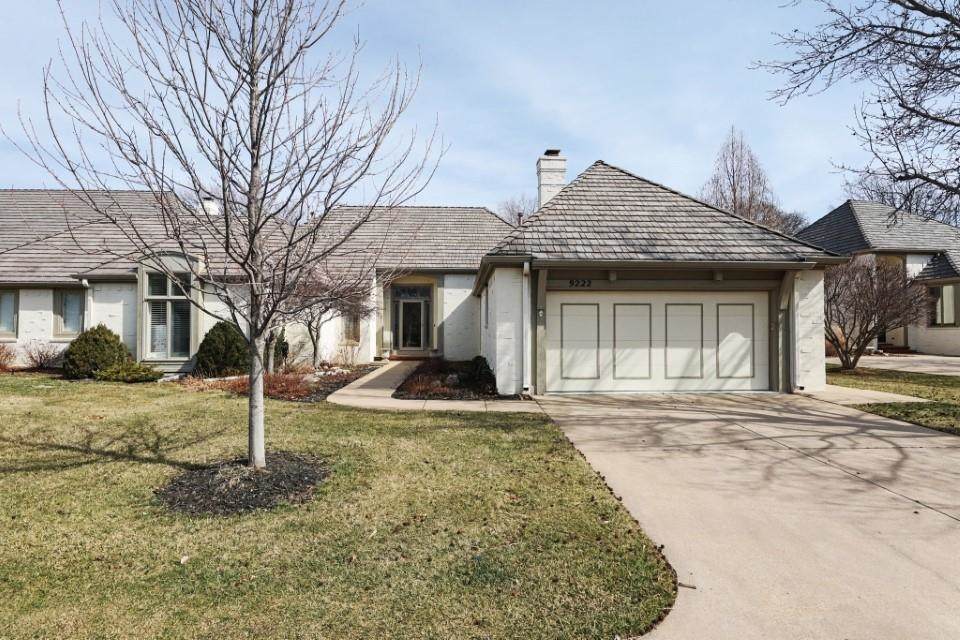 9222 Lakepoint St - Photo 1