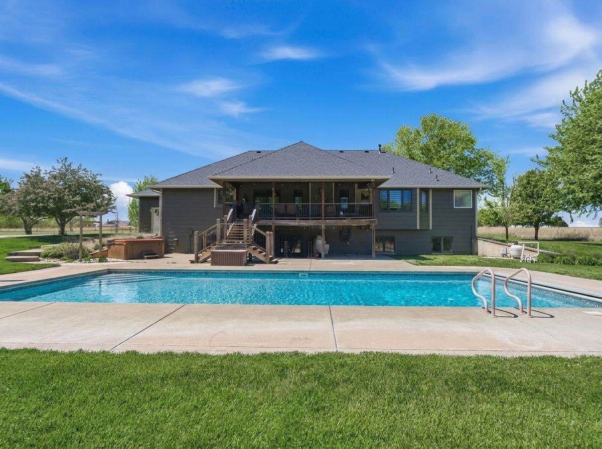 https://bt-photos.global.ssl.fastly.net/wichita/1280_boomver_1_671477-1.jpg