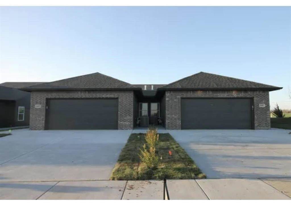 16215-16217 Ike Ct - Photo 1