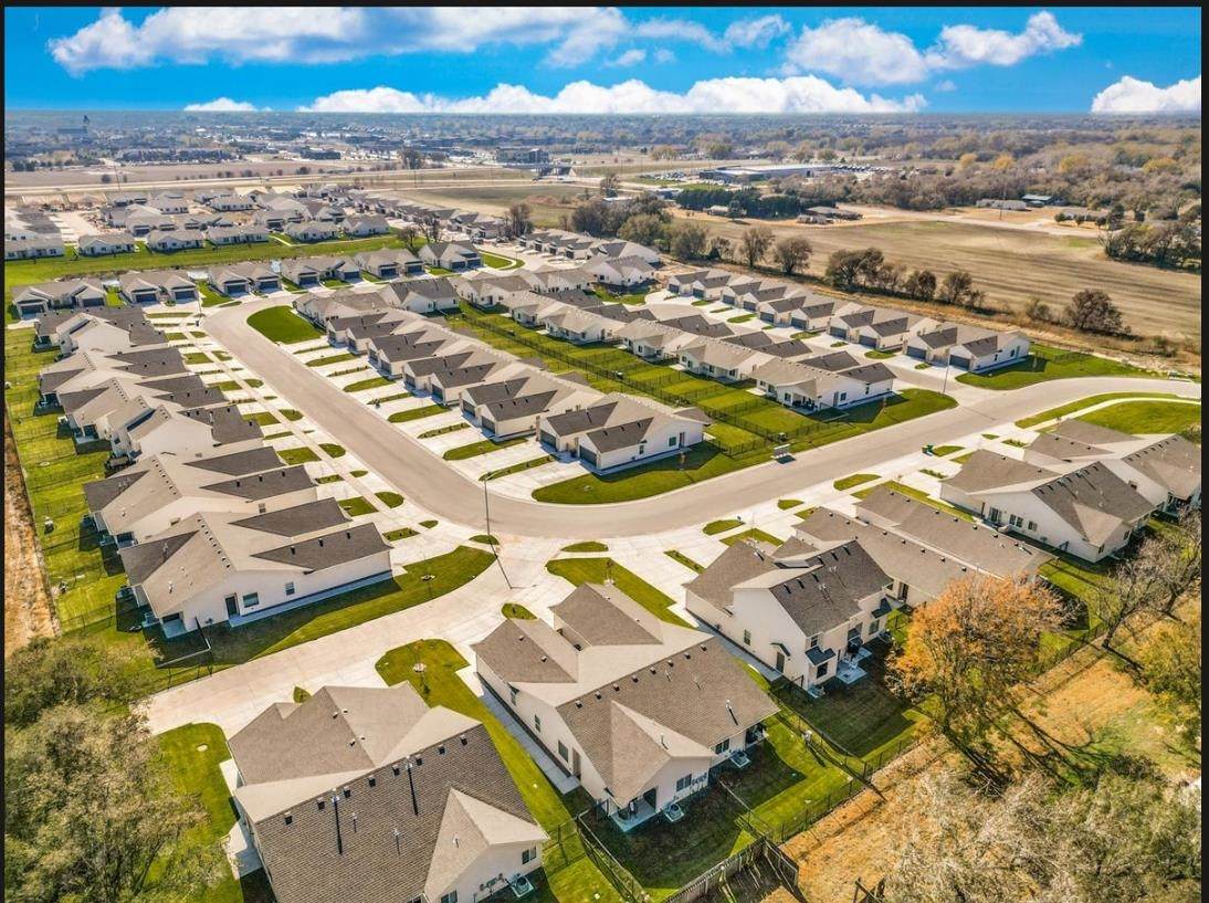 https://bt-photos.global.ssl.fastly.net/wichita/orig_boomver_1_673809-1.jpg