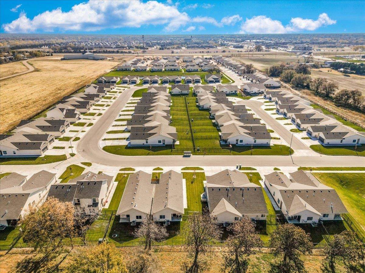 https://bt-photos.global.ssl.fastly.net/wichita/orig_boomver_1_673942-1.jpg