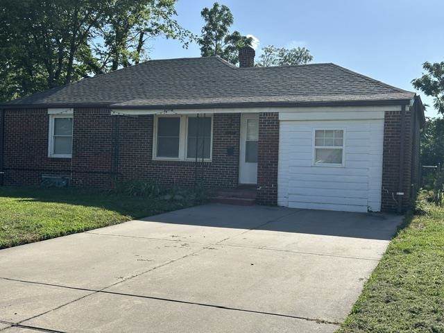 1635 Bluff - Photo 1