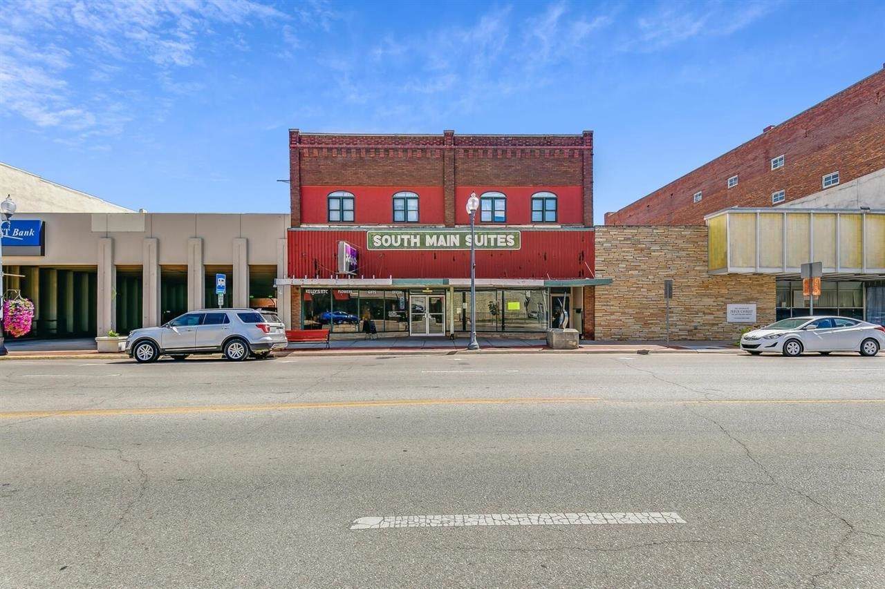 112 Main - Photo 1
