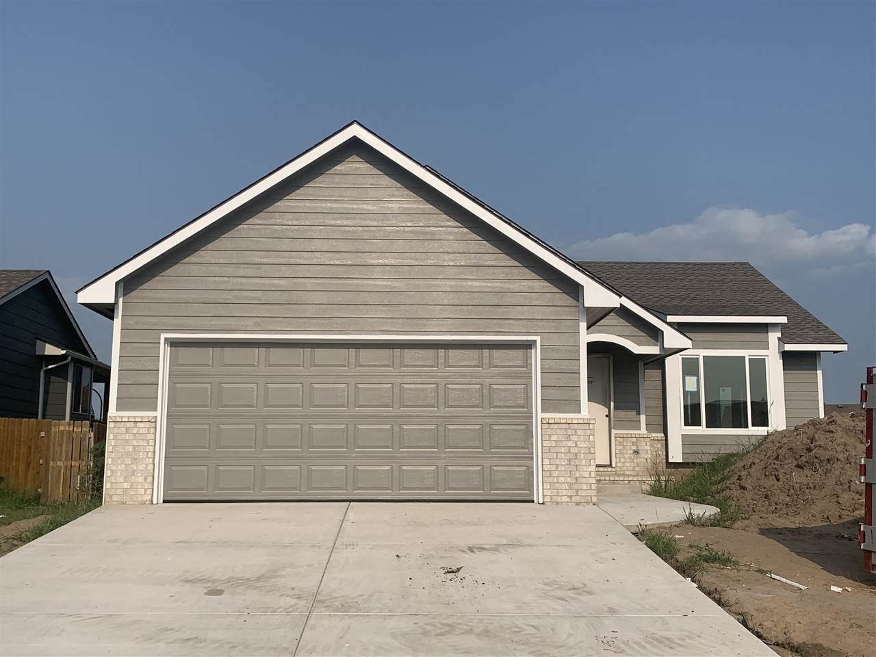 4510 Custer Cir - Photo 1