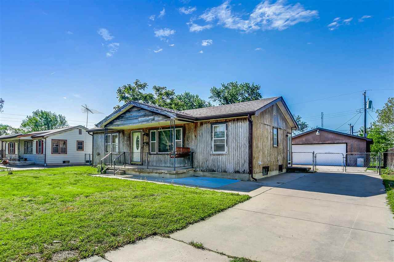 2521 Heuett St - Photo 1