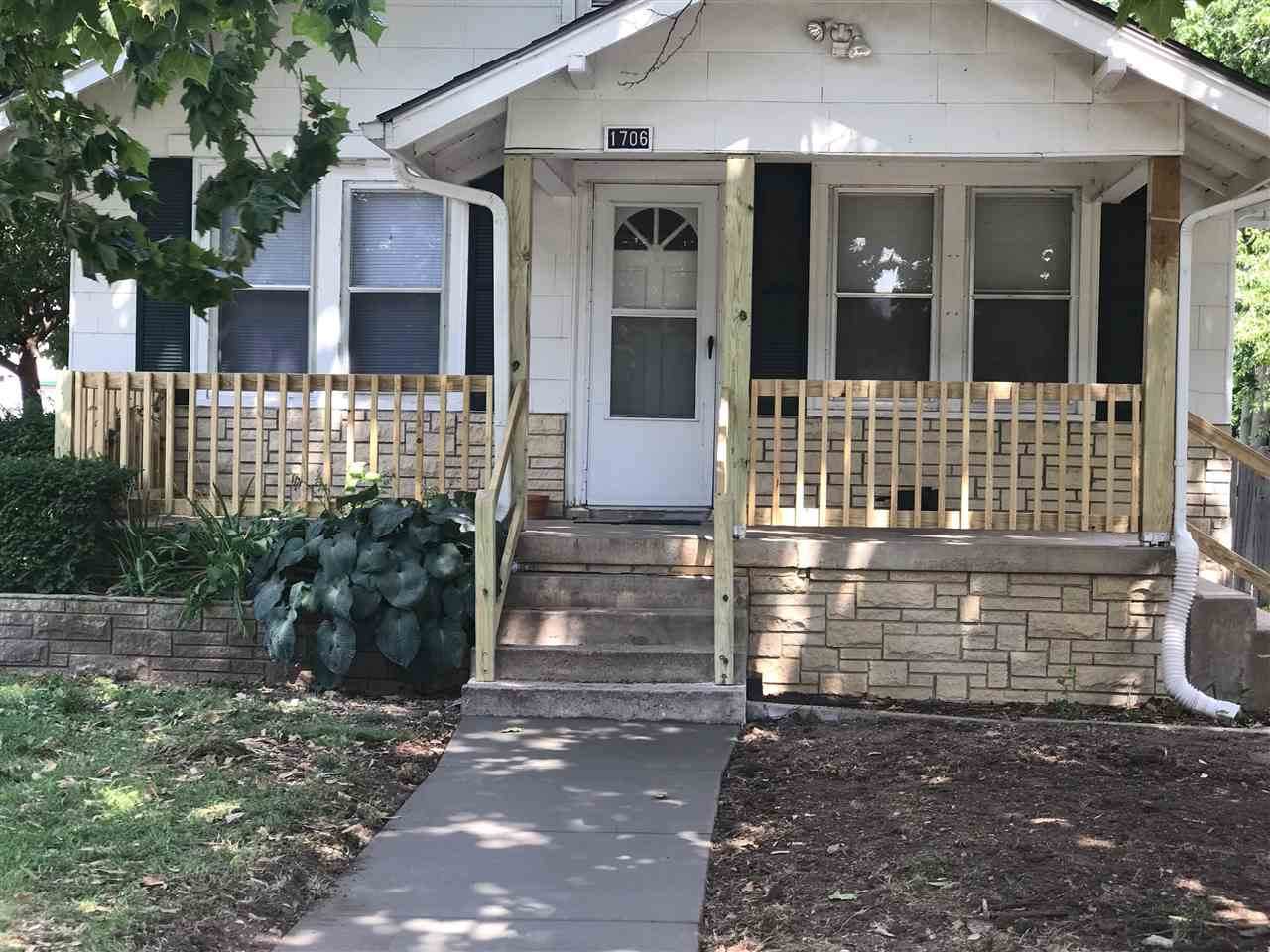 1706 Emporia - Photo 1