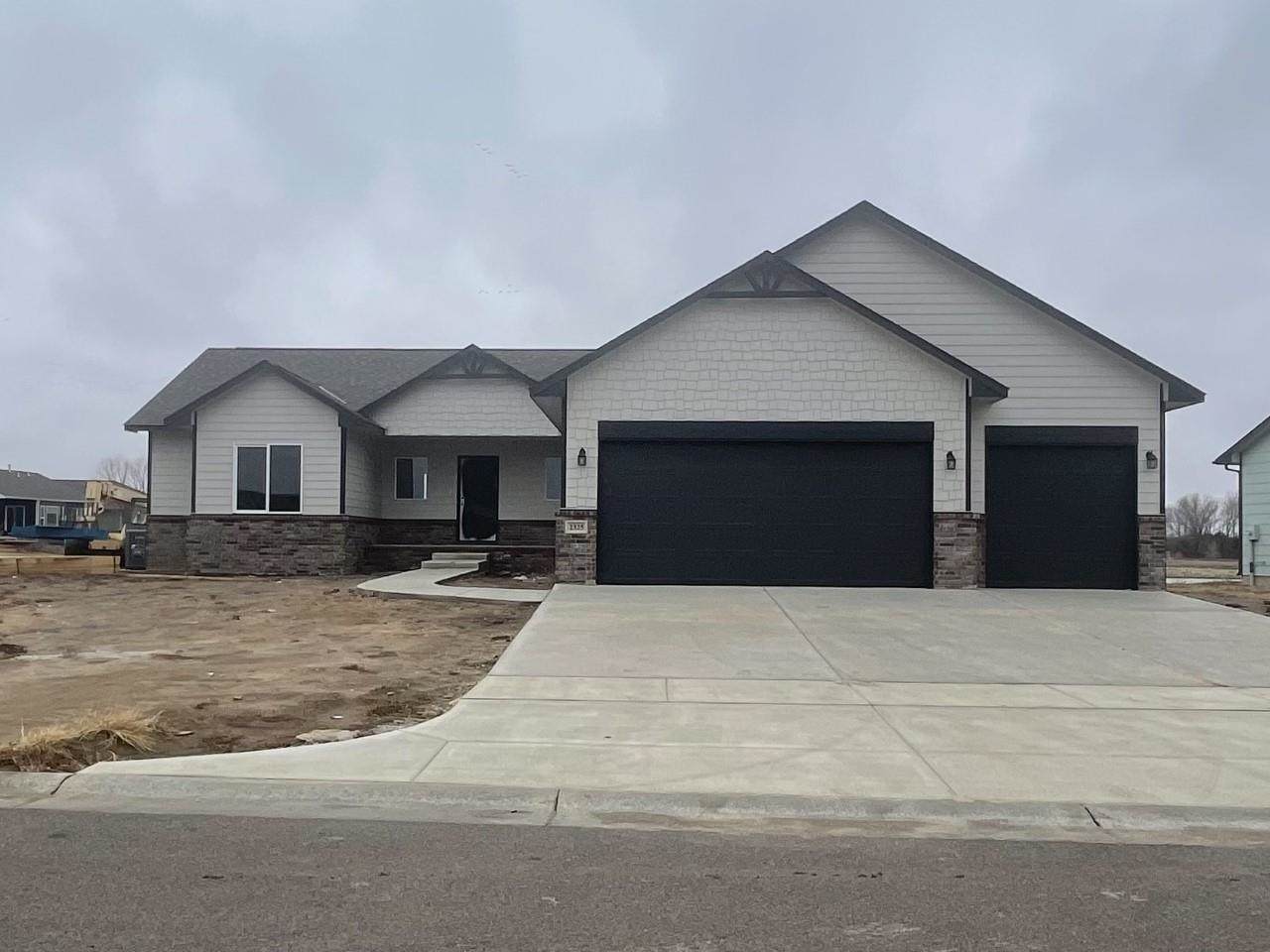 2325 Country Lakes St - Photo 1
