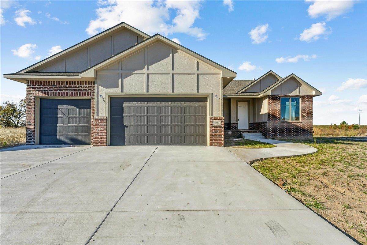 4917 Calvert St - Photo 1