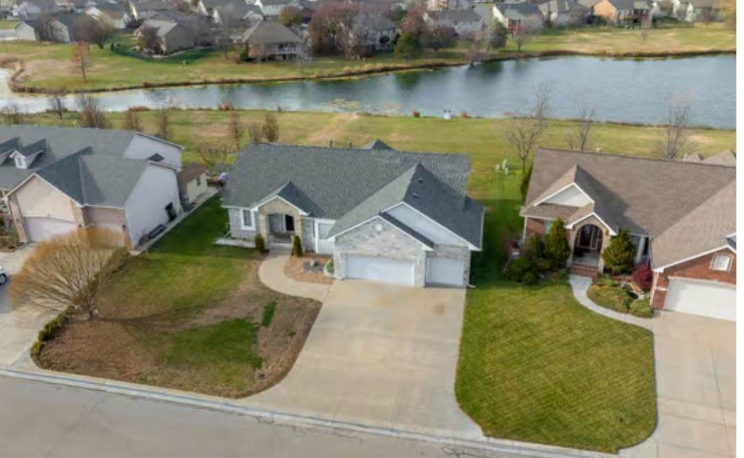 12218 Andrea St - Photo 1