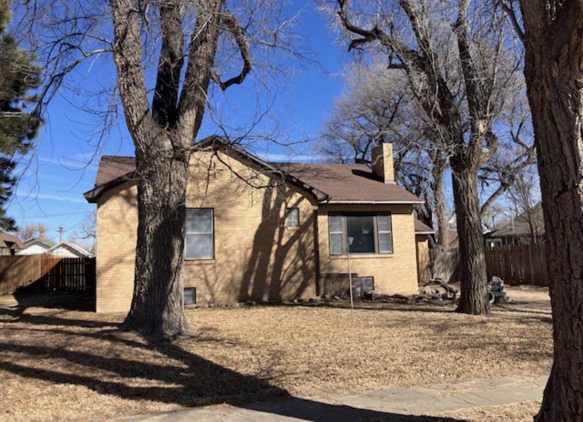 104 Morton - Photo 1