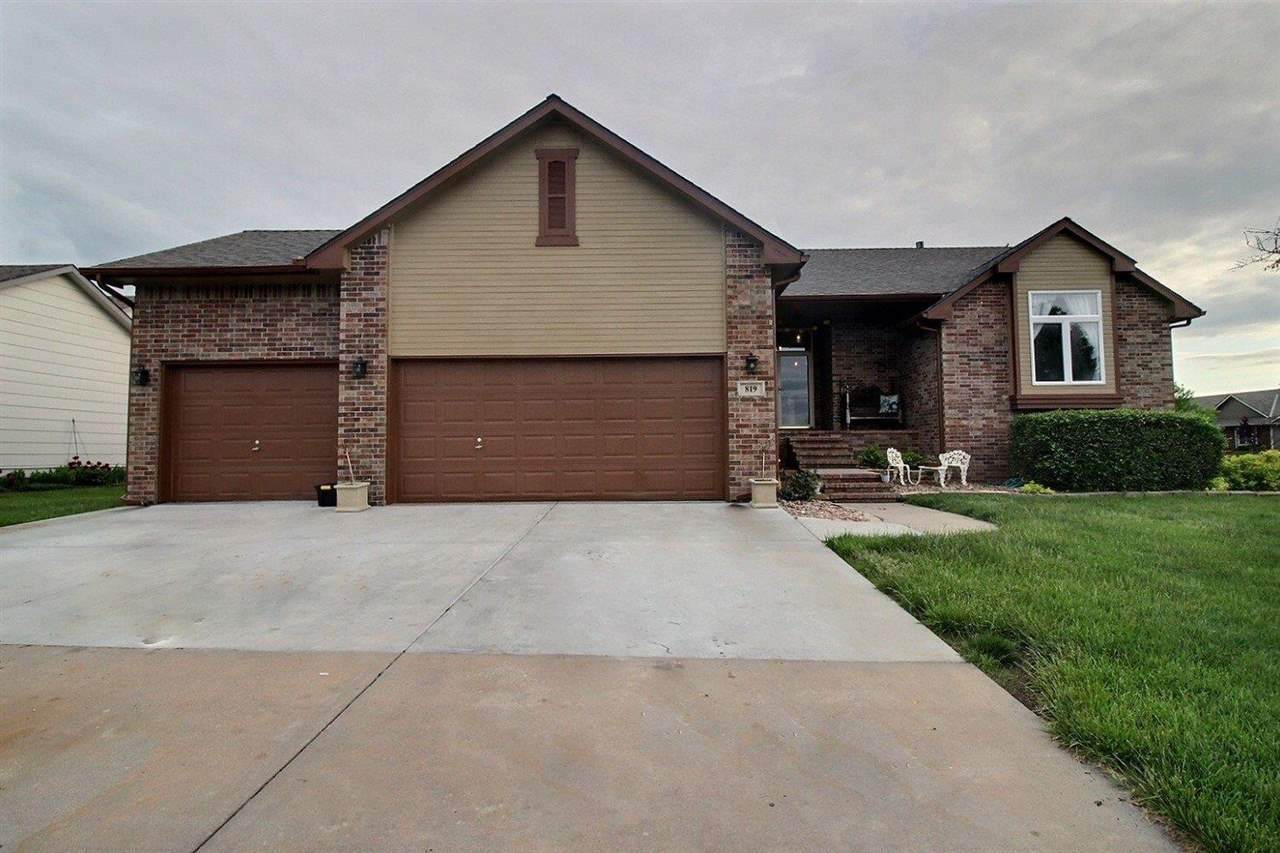 819 Sandwedge Ct - Photo 1