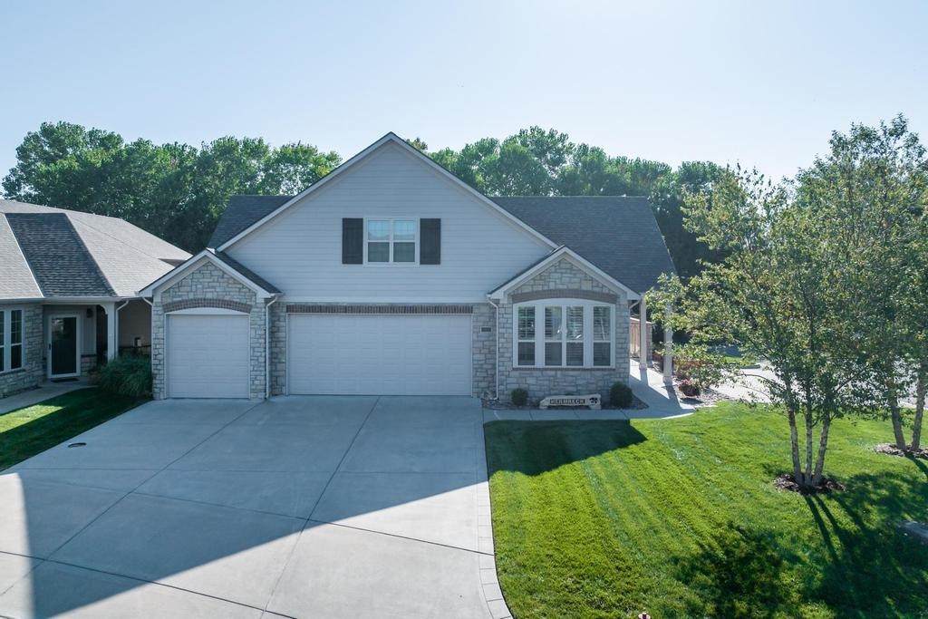 9633 Village Pl - Photo 1