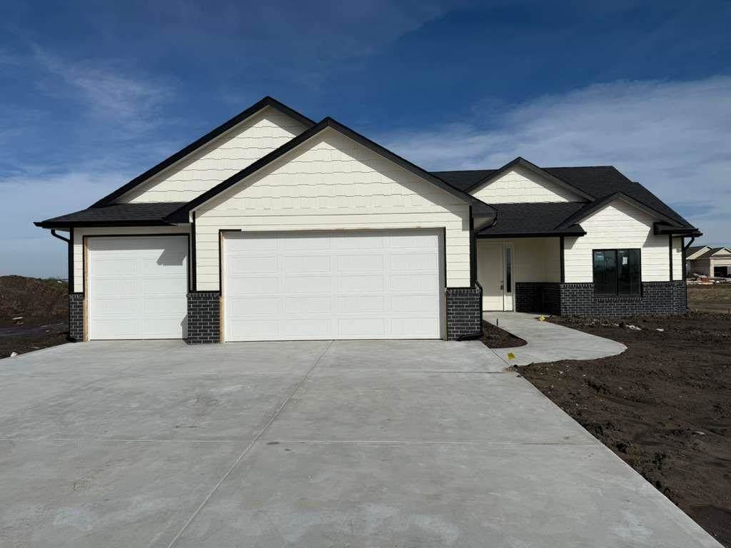 1510 Appleton St - Photo 1