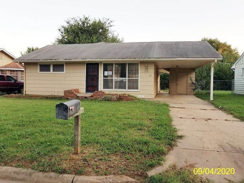 321 Random Rd - Photo 1