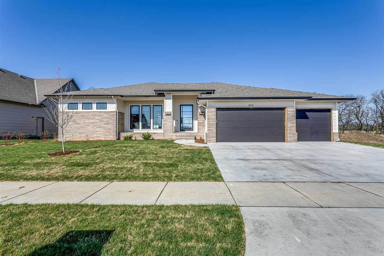 1525 Shadow Rock Dr - Photo 1