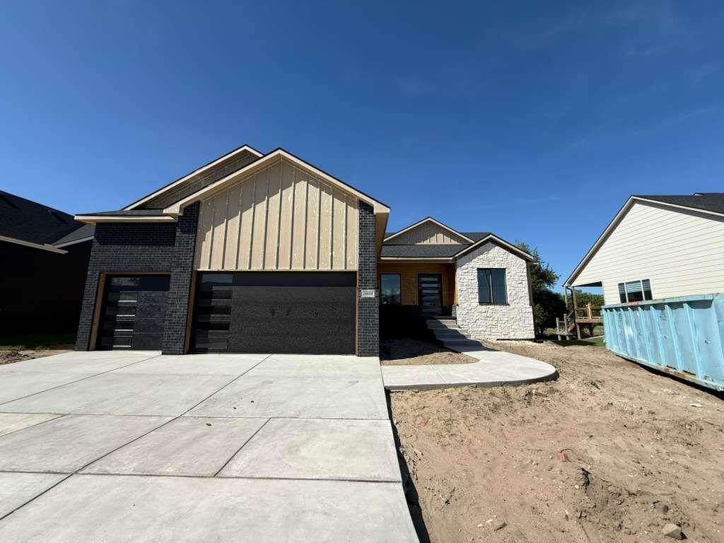 3014 Sunflower Dr - Photo 1