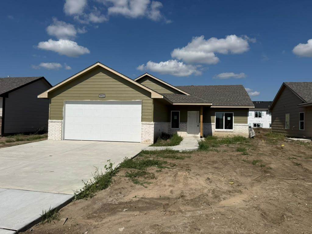 8962 Joshua St - Photo 1