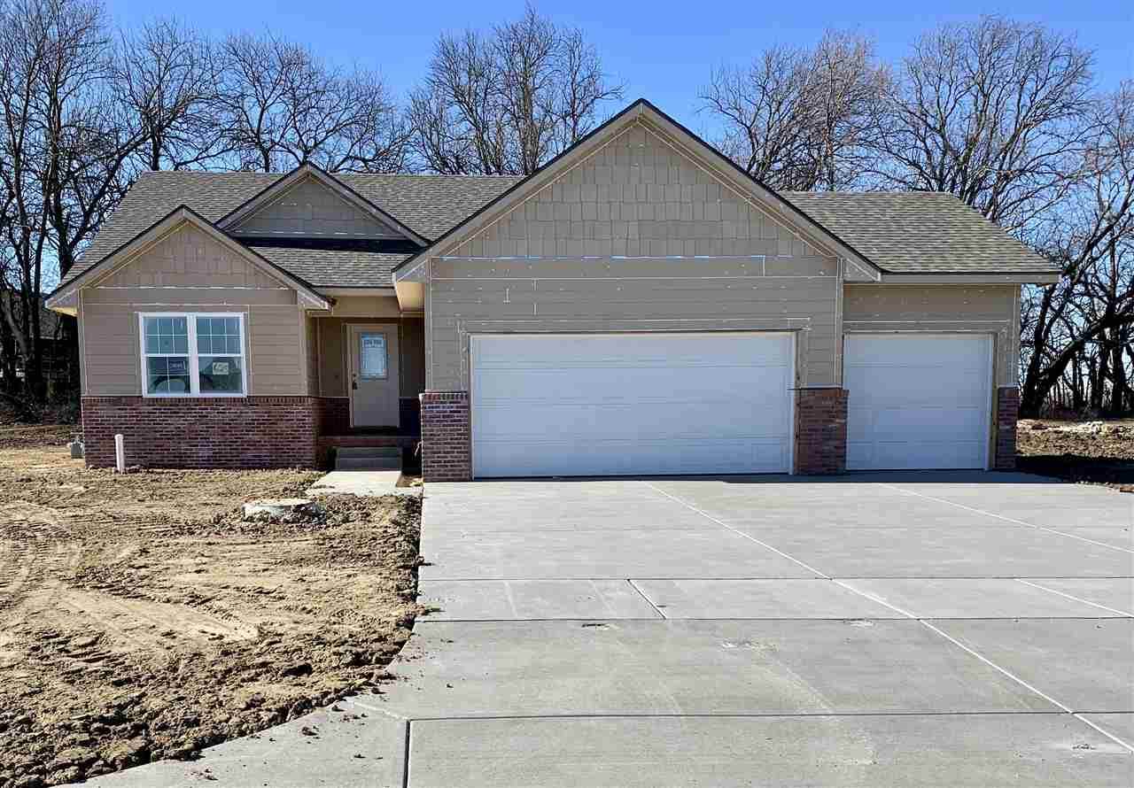 625 Clear Creek St - Photo 1