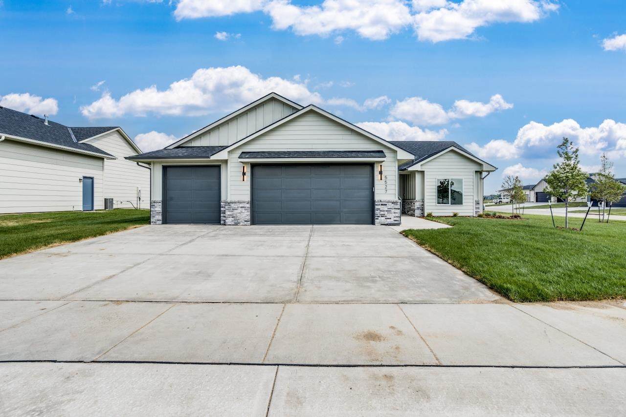 5527 St. Paul St. - Photo 1
