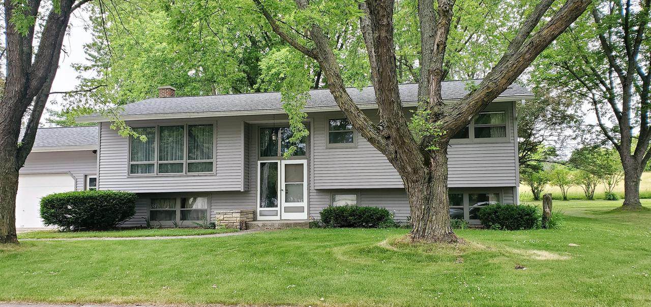 2005 Plymouth St - Photo 1