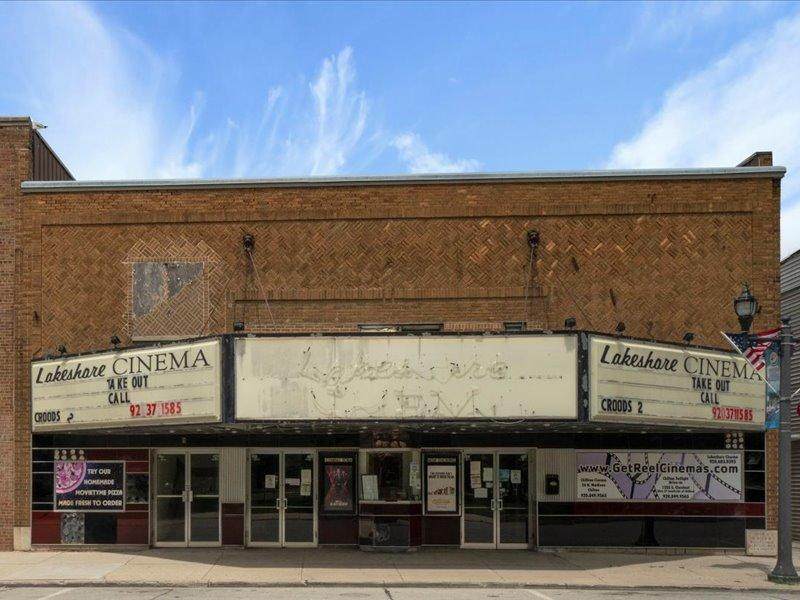 1118 Washington St - Photo 1