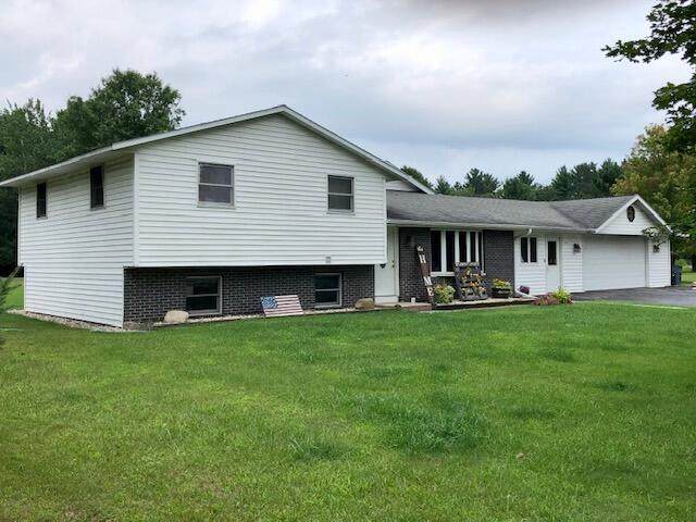 1420 Kaby Ave - Photo 1