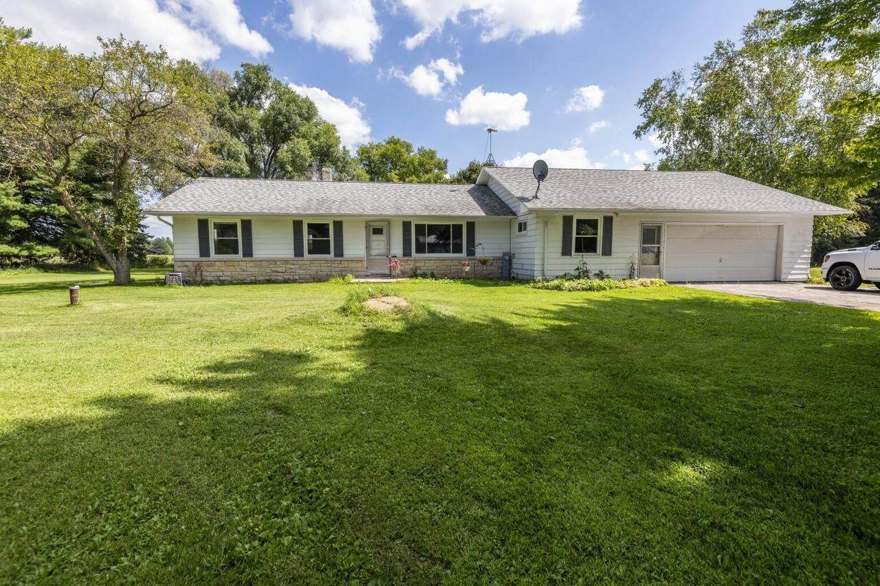 N4962 17th Rd - Photo 1