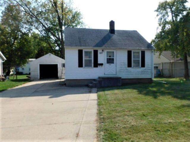 617 Eighth St - Photo 1