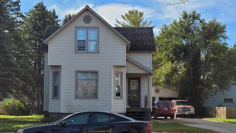 1021 Carney Blvd - Photo 1