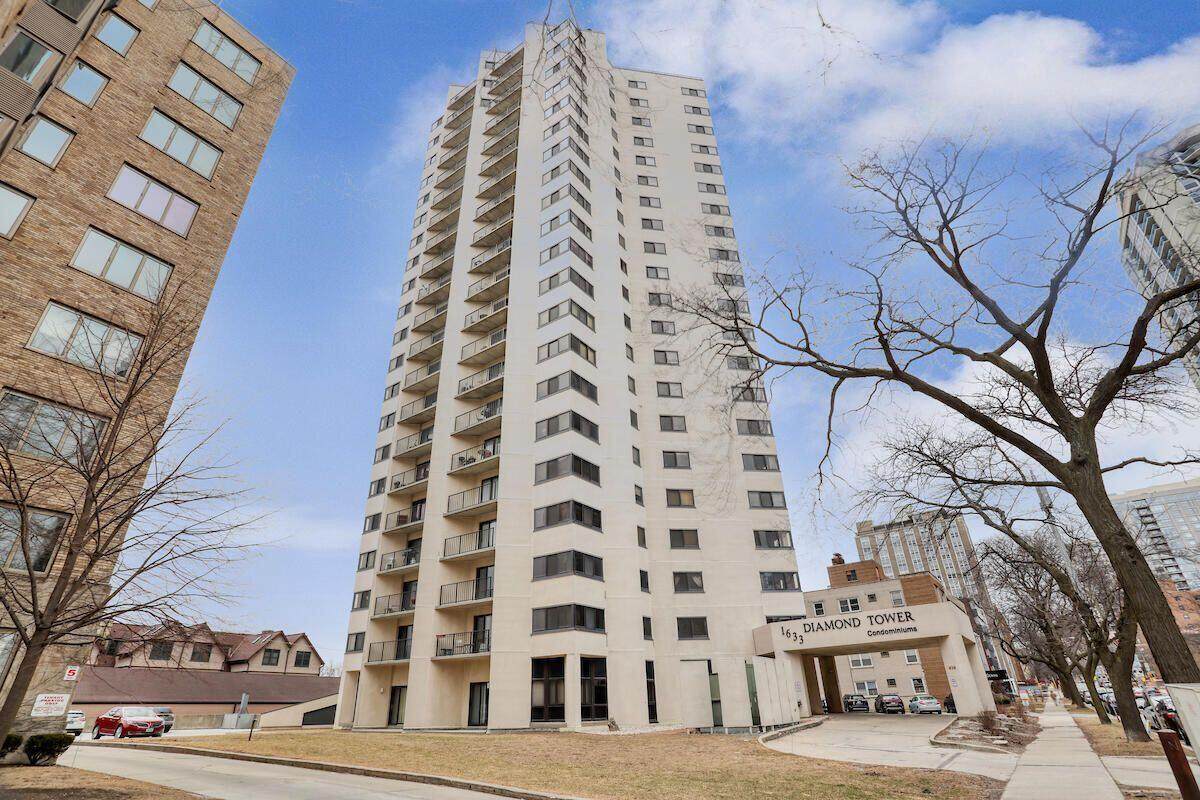 1633 Prospect Ave - Photo 1