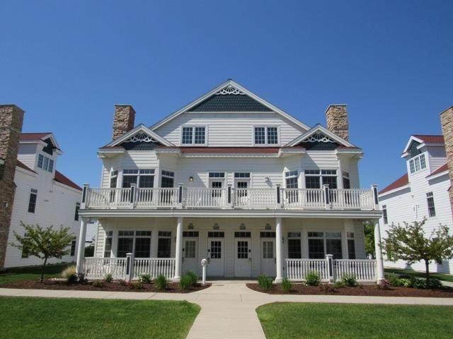 432 Beachfront Ct - Photo 1