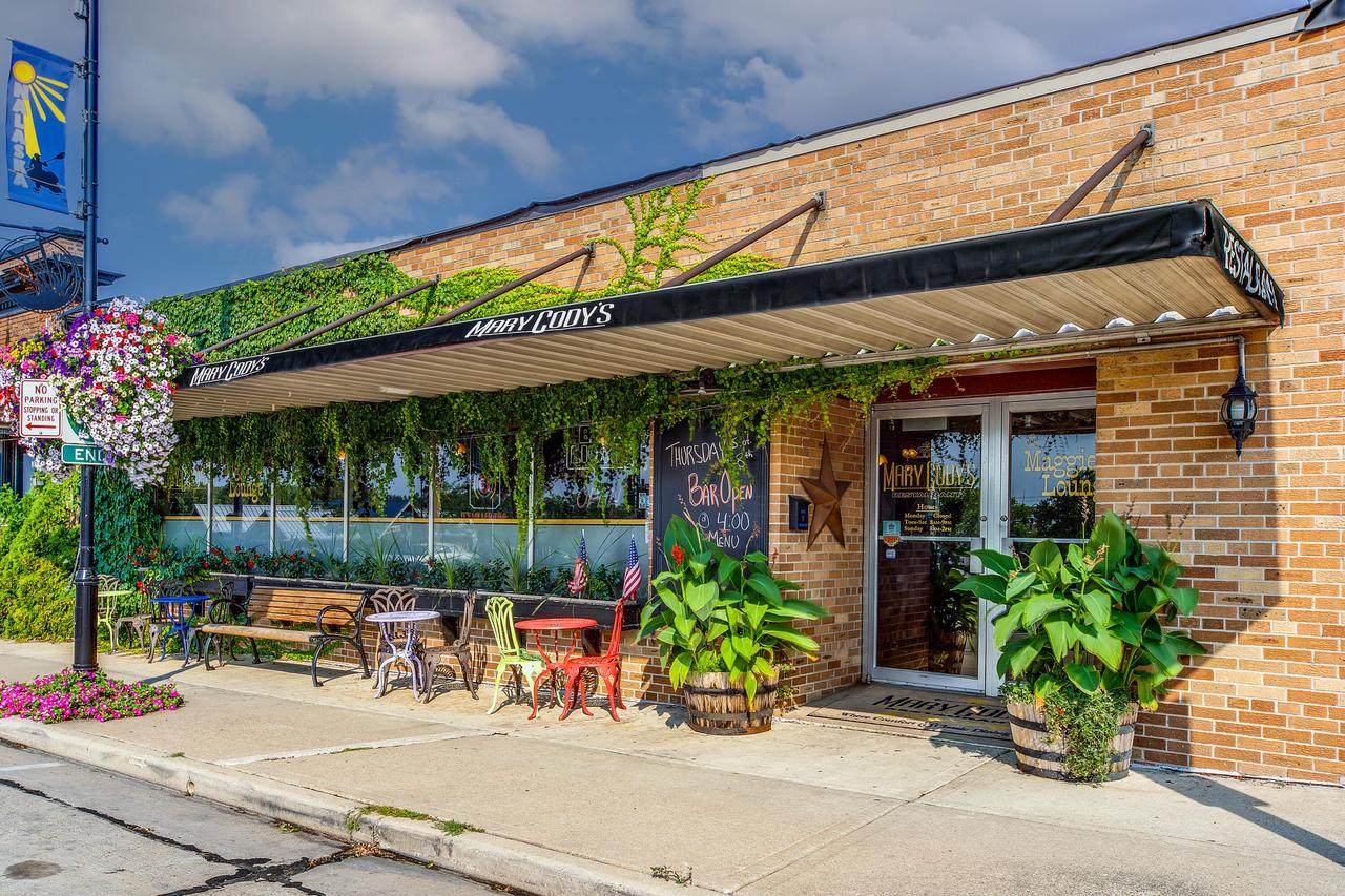 205 Main St - Photo 1