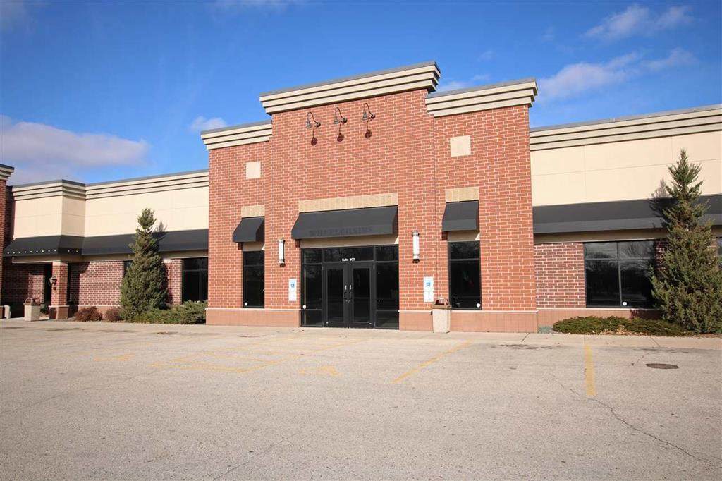 525 Peters Ave - Photo 1
