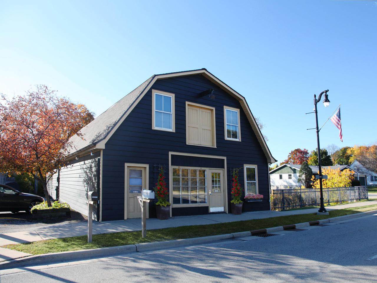 S66W14523 Janesville Rd - Photo 1