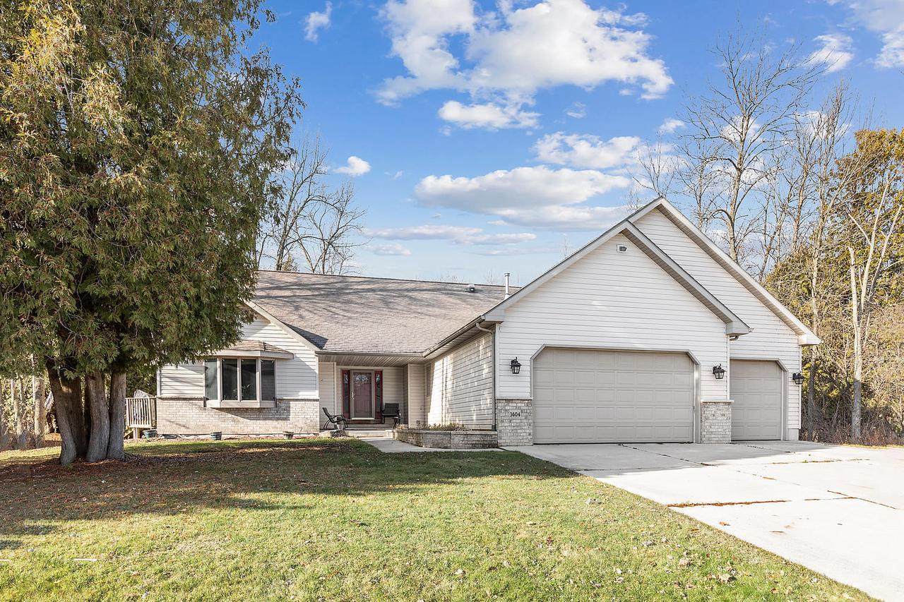 3604 Pierce Ct - Photo 1