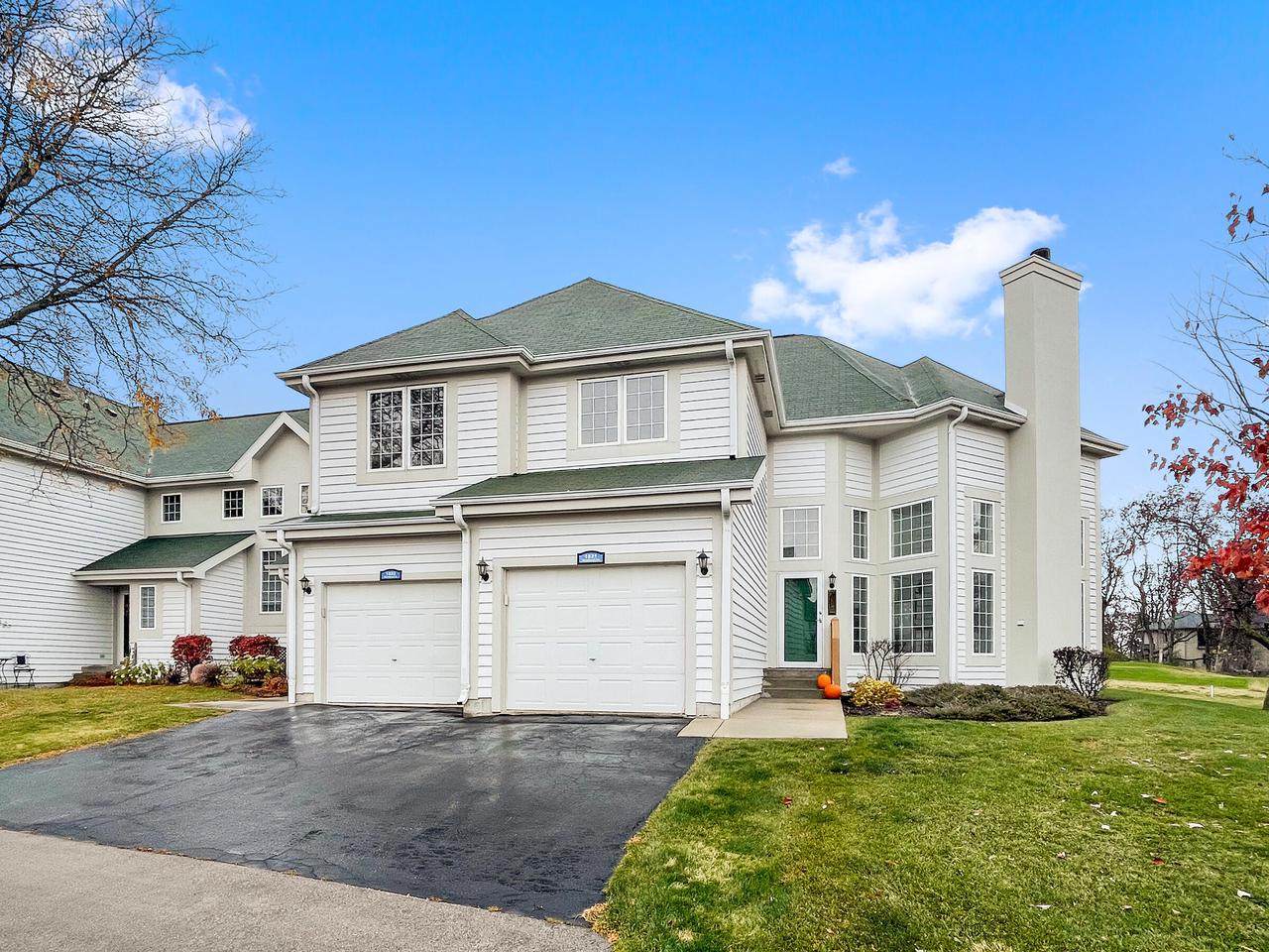 1821 Woodland Cir - Photo 1