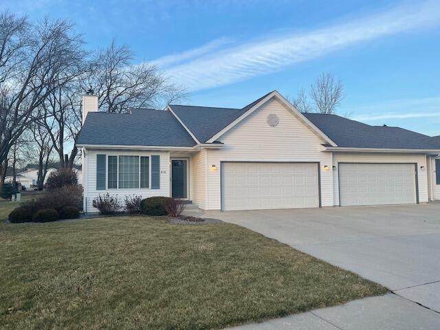 818 Mockingbird Ln - Photo 1